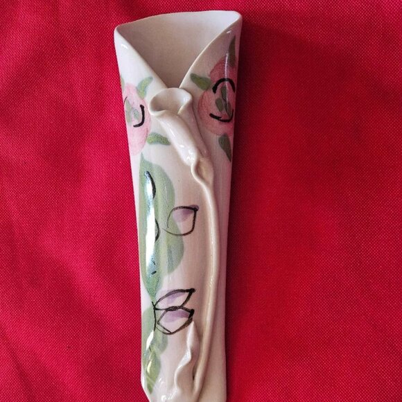 Unique rare Hilborn floral ceramic wall pocket vase Canadian Studio Art pottery - Picture 5 of 5